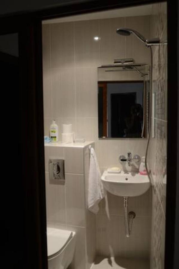 Stefi House Hotel เวลีคอเทอร์โนโว ภายนอก รูปภาพ