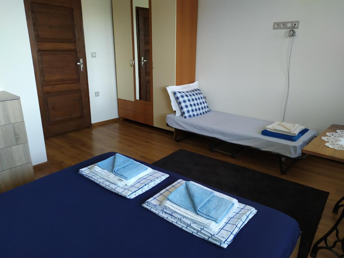 Stefi House Hotel เวลีคอเทอร์โนโว ภายนอก รูปภาพ